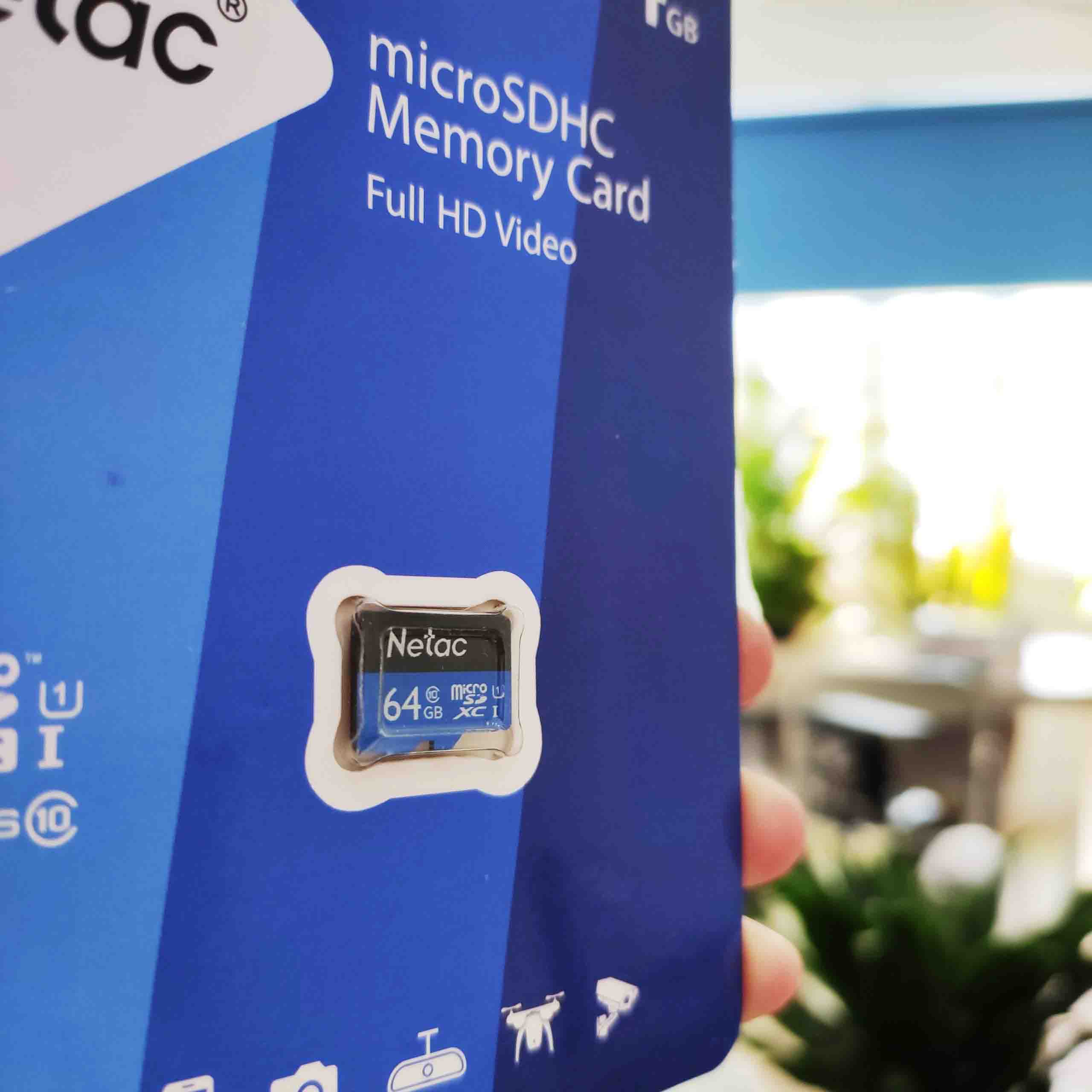 the-nho-gan-camera-wifi-toc-do-cao-64gb-2